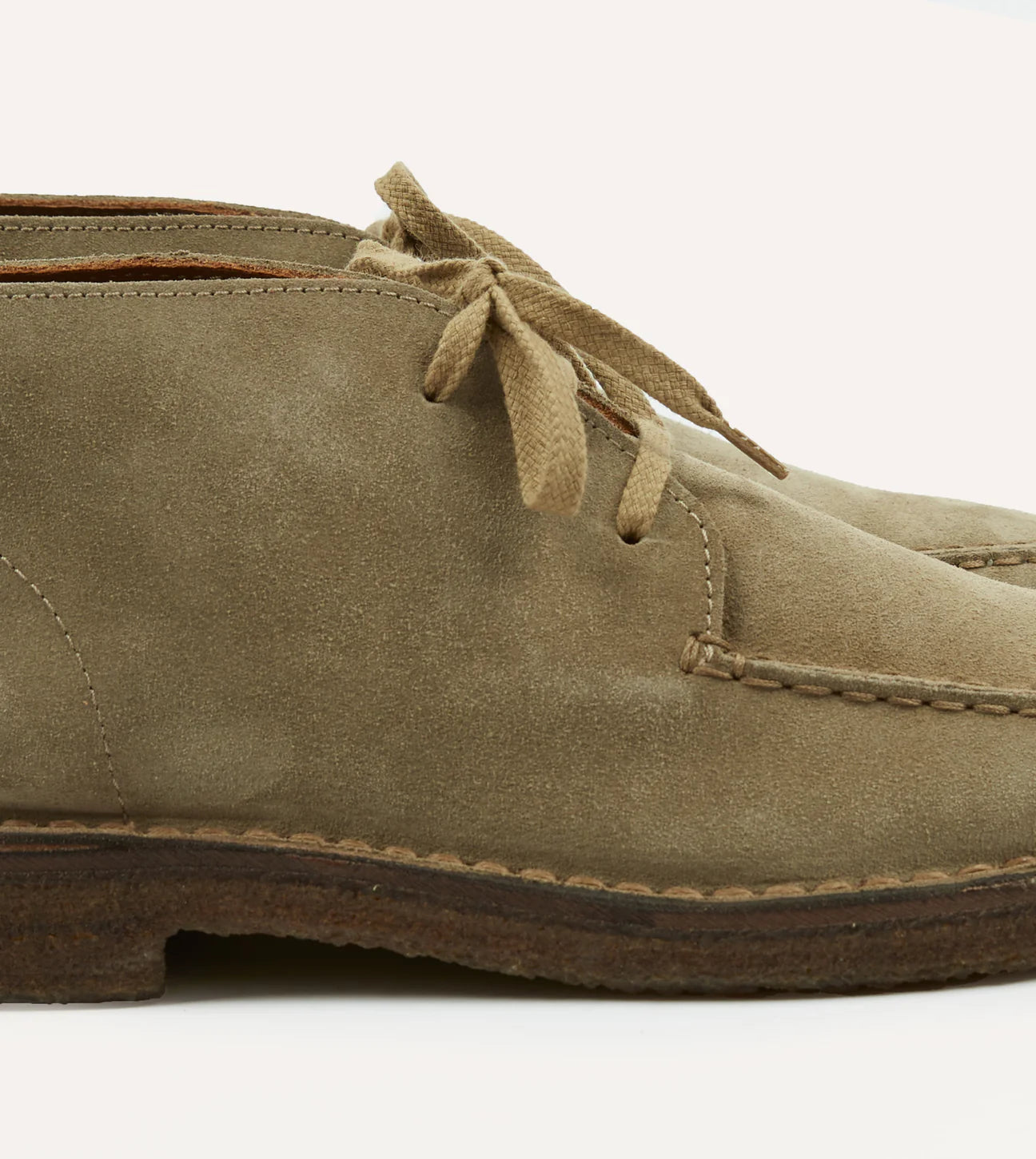 Drakes Crosby Moc-Toe Chukka Boot Sand Suede