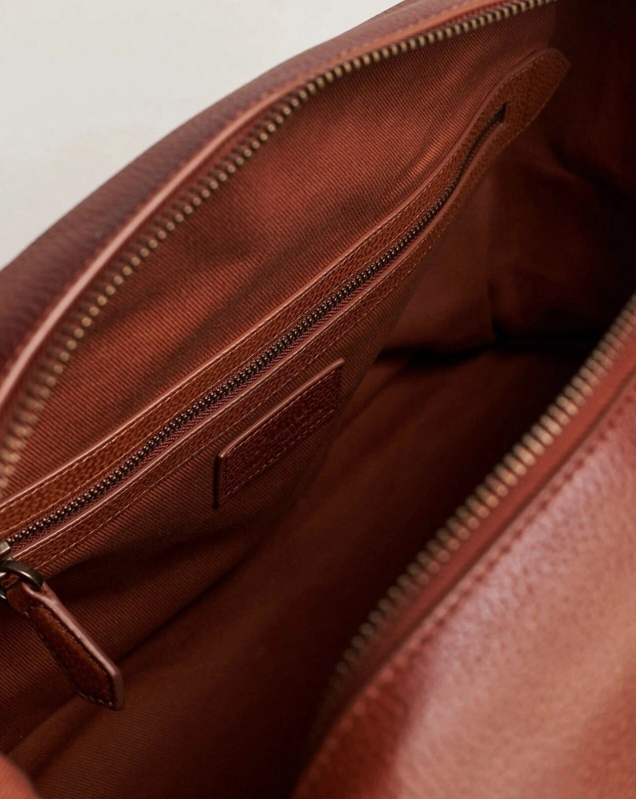 Polo Ralph Lauren Men's Pebble Leather Duffle Bag Weekender Saddle Brown